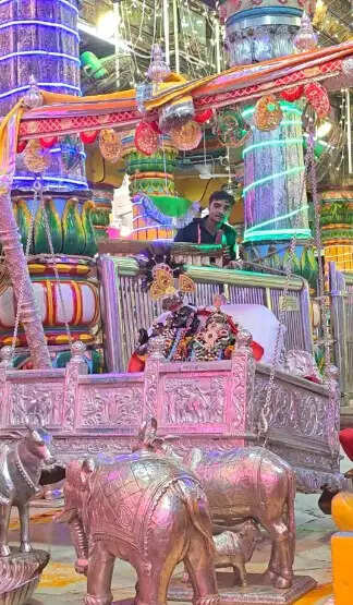 श्री द्वारिकाधीश मंदिर में नंद महोत्सव की धूम
