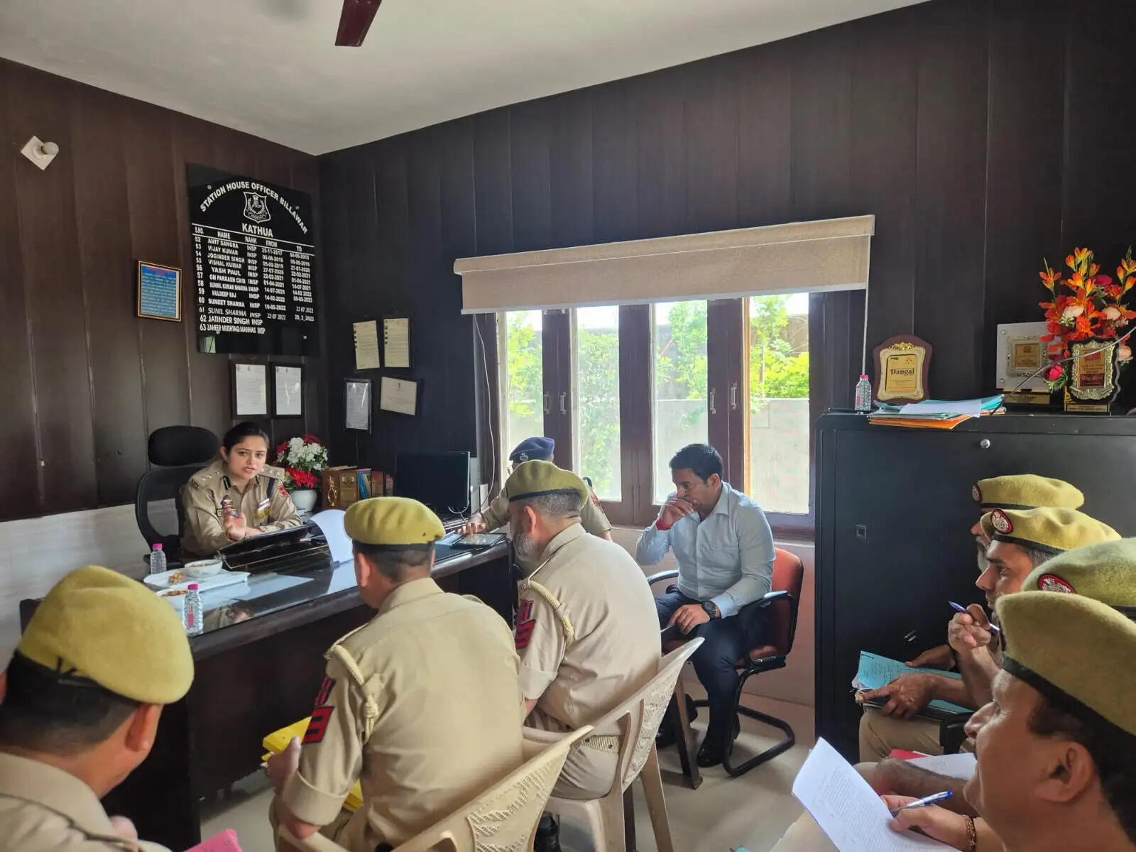 बिलावर थाना में क्राइम रिव्यू बैठक, एसएसपी मोहिता शर्मा ने गुणवत्तापूर्ण जांच व त्वरित निस्तारण पर दिया जोर