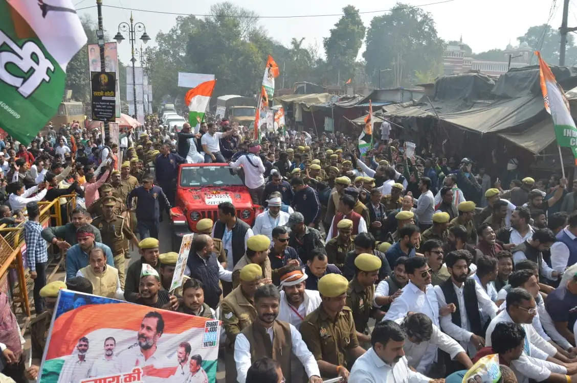 काशी पहुंची राहुल गांधी की न्याय यात्रा, कार्यकर्ताओं ने की अगवानी