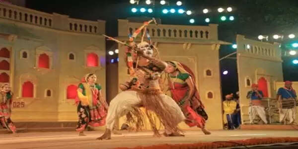 लोक रंगों की बरसात: शिल्पग्राम उत्सव में देश की लोक आत्मा ने बिखेरी सांस्कृतिक चमक