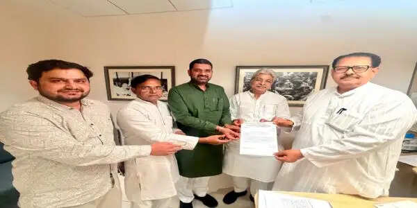 दीपक लांबा बने एचपीसीसी समन्वय एवं संपर्क केंद्र के प्रभारी