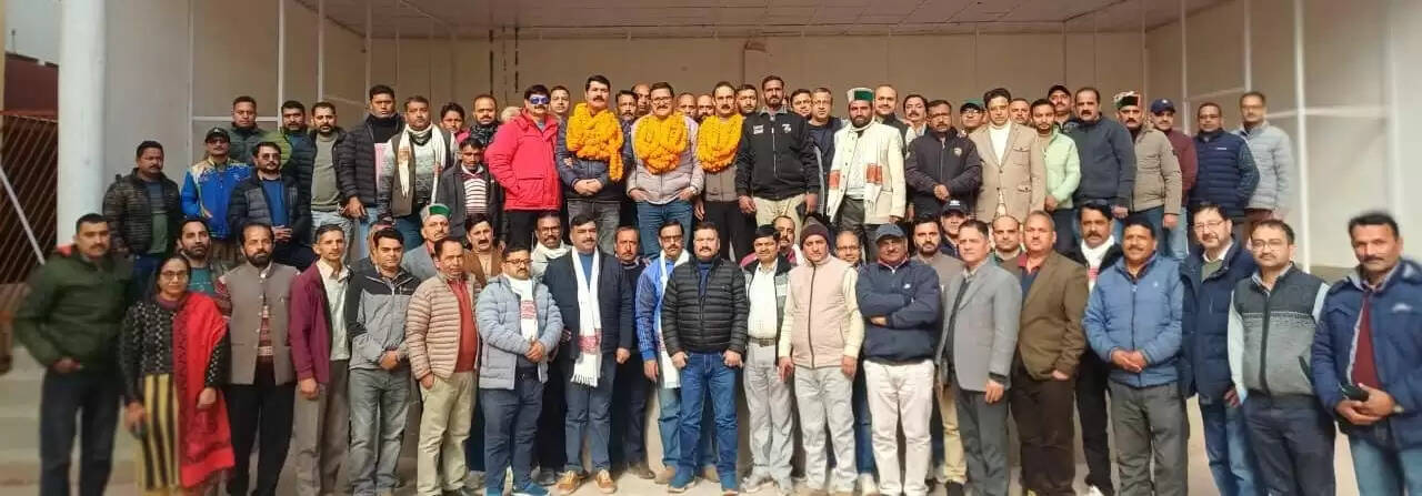 गैर शिक्षक कर्मचारी महासंघ: जेसीसी की बैठक जल्द बुलाए सरकार: त्रिलोक ठाकुर