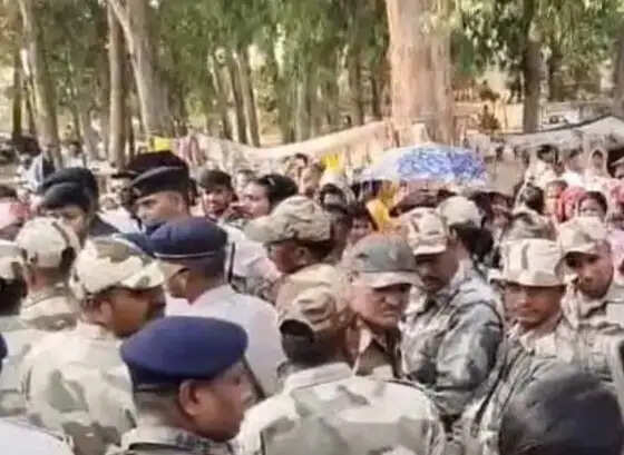 (अपडेट) जगन्नाथपुर मंदिर गार्ड हत्या के विरोध में आदिवासी संगठनों का प्रदर्शन, चार संदिग्ध हिरासत में, जांच जारी