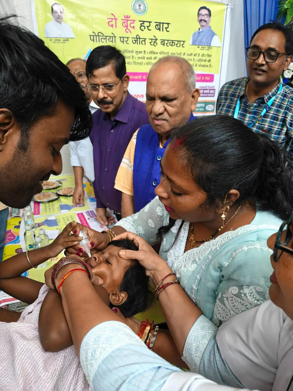 रांची की महापौर ने सदर अस्पताल से किया राष्ट्रीय पल्स पोलियो अभियान का शुभारंभ
