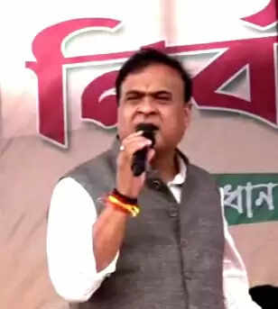 ममता काे डर है कि भाजपा के सत्ता में आने पर राज्य में गौ तस्करी बंद हो जाएगी : हिमंत बिस्वा सरमा