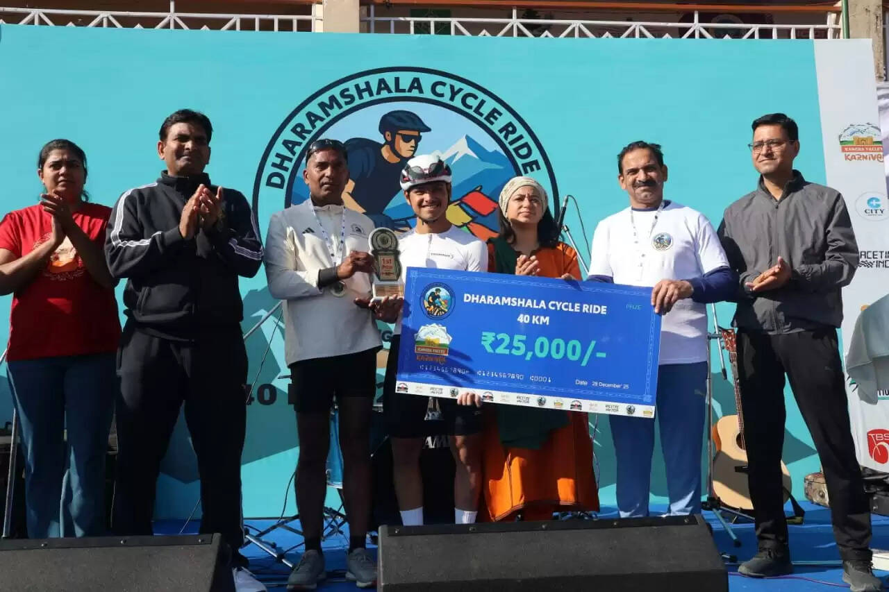 धर्मशाला साइकिल राइड के 10 किलोमीटर वर्ग में आकाश वर्मा और भाग्यश्री विजेता