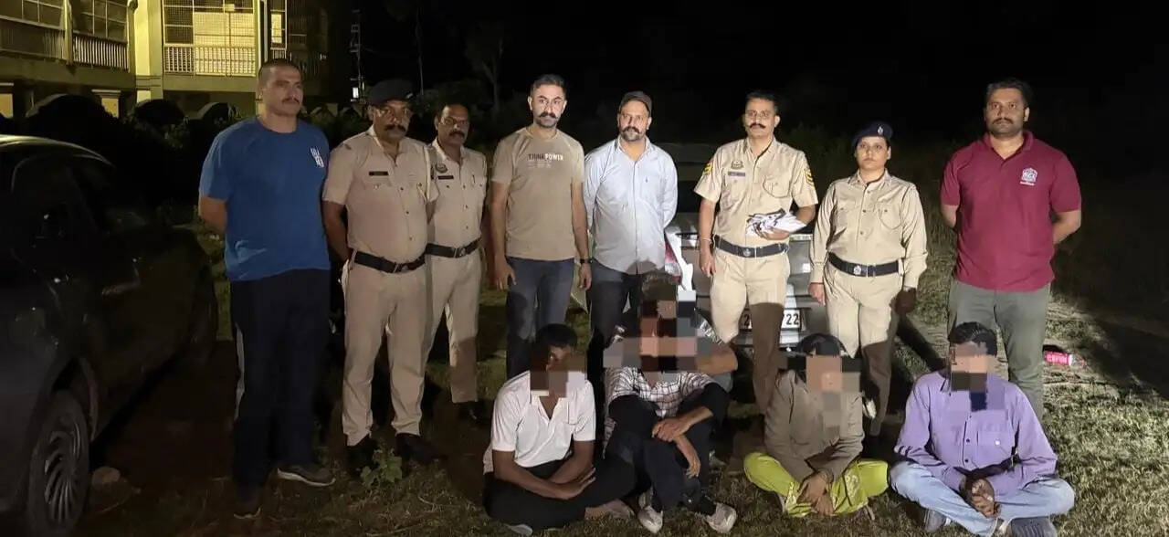 डिटेक्शन सैल नाहन की बड़ी कार्रवाई, 30.40 ग्राम चिट्टा और 47,800 रुपये नकदी के साथ 5 तस्कर गिरफ्तार