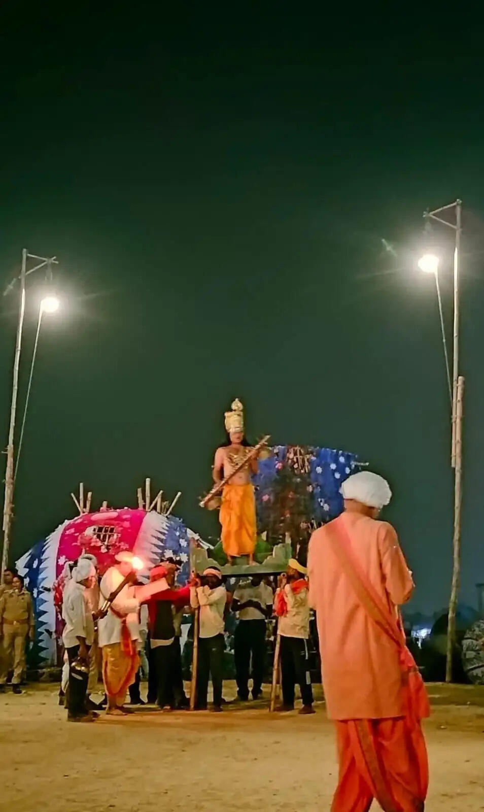 वाराणसी : रामनगर की विश्वप्रसिद्ध रामलीला में 23वें दिन भगवान राम और कुंभकरण से युद्ध