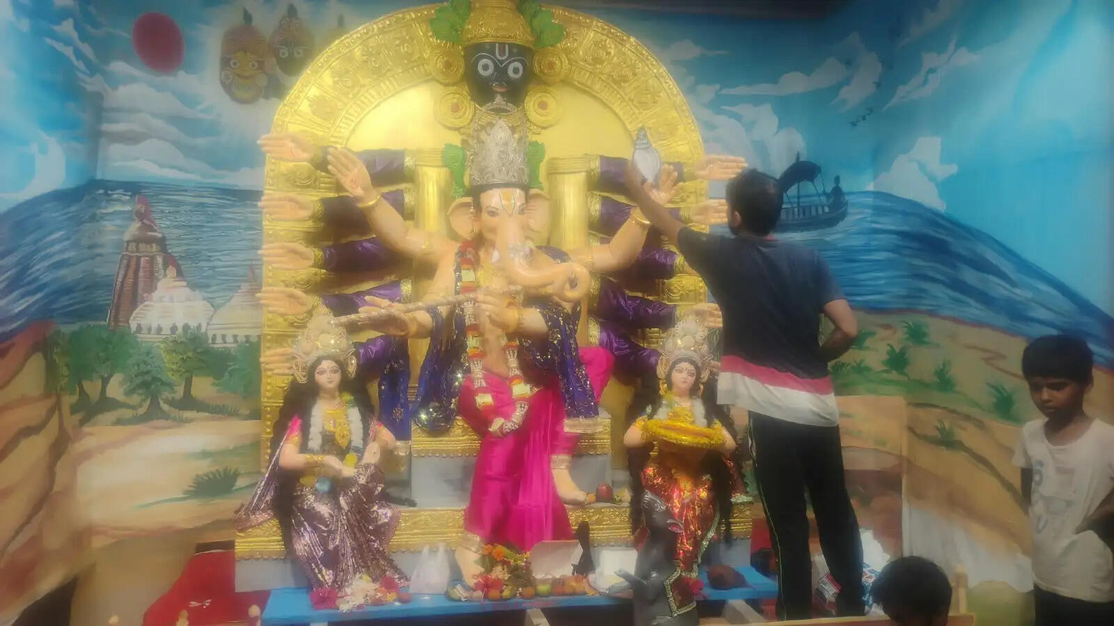 भागलपुर में ‘गणपति बप्पा मोरया’ की धूम, कहीं 56 भोग तो कहीं मन रही सिल्वर जुबली