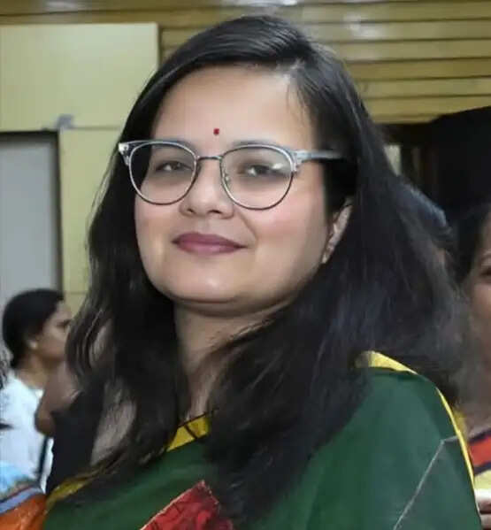 छिंदवाड़ा की युवा कवयित्री शेफाली शर्मा को दिया गया वर्ष 2026 का सूत्र सम्मान