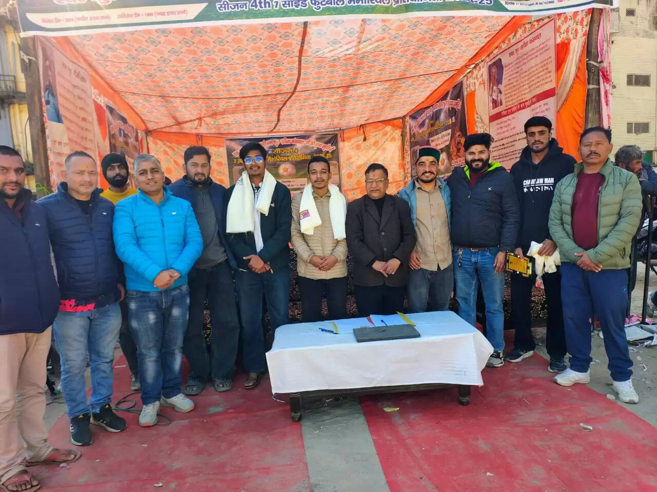 पर्वतारोही दिवंगत सविता और नौमी के स्मृति में फुटबॉल टूर्नामेंट