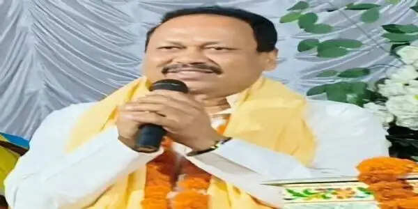 कांग्रेस जिलाध्यक्ष प्रवीण सिंह कुशवाहा की सड़क हादसे में मौत, दिल्ली से लौटते समय कन्नौज के पास हुआ हादसा
