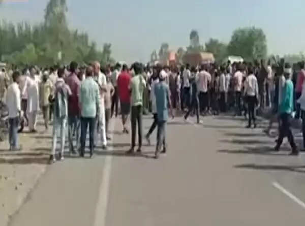 (अपडेट) उत्तर प्रदेश के देवबंद की पटाखा फैक्ट्री में विस्फोट, तीन की मौत