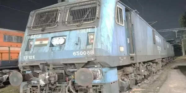 जमालपुर लोको शेड द्वारा 12,000 हॉर्स पावर वैग-12 लोको का प्रथम ट्रिप निरीक्षण