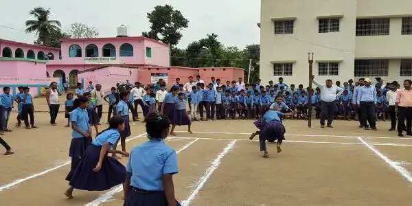 डोभी पंचायत में कबड्डी प्रतियोगिता के जरिए बच्चों ने दिया स्वच्छता और स्वस्थ जीवनशैली का संदेश