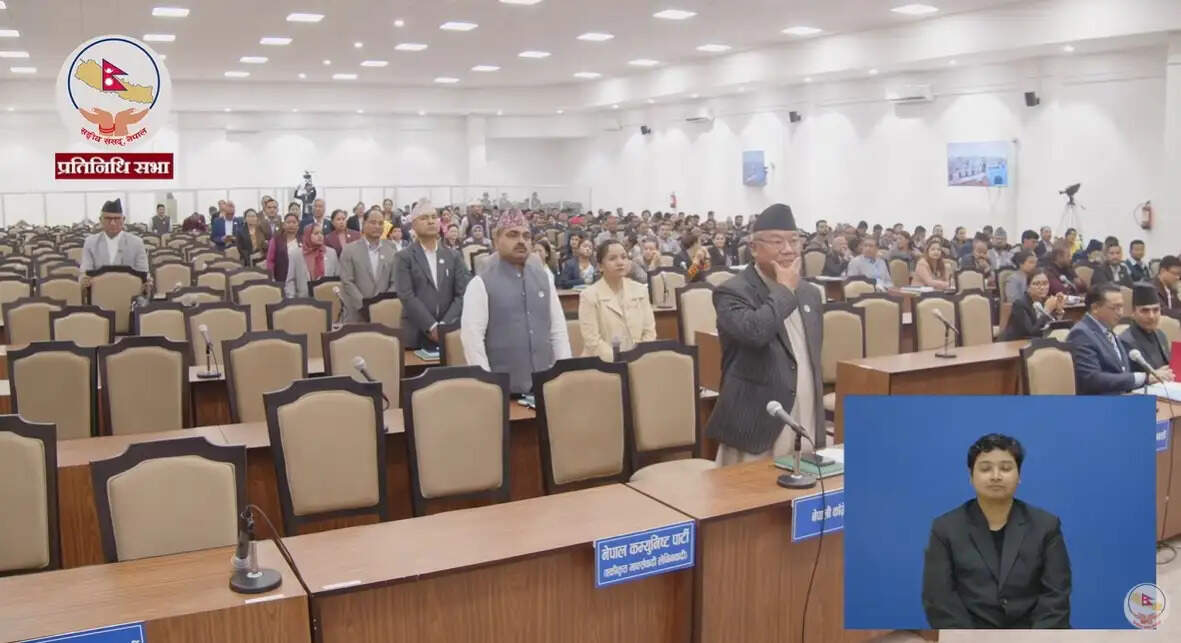 नेपाल की संसद से विपक्षी दलों का वॉकआउट, प्रधानमंत्री के जवाब नहीं दिए जाने का विरोध