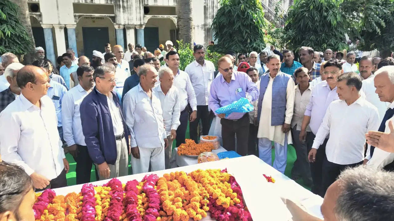 पूर्व जिलाध्यक्ष अशोक त्यागी के निधन पर कांग्रेस कार्यकर्ताओं ने जताया शोक