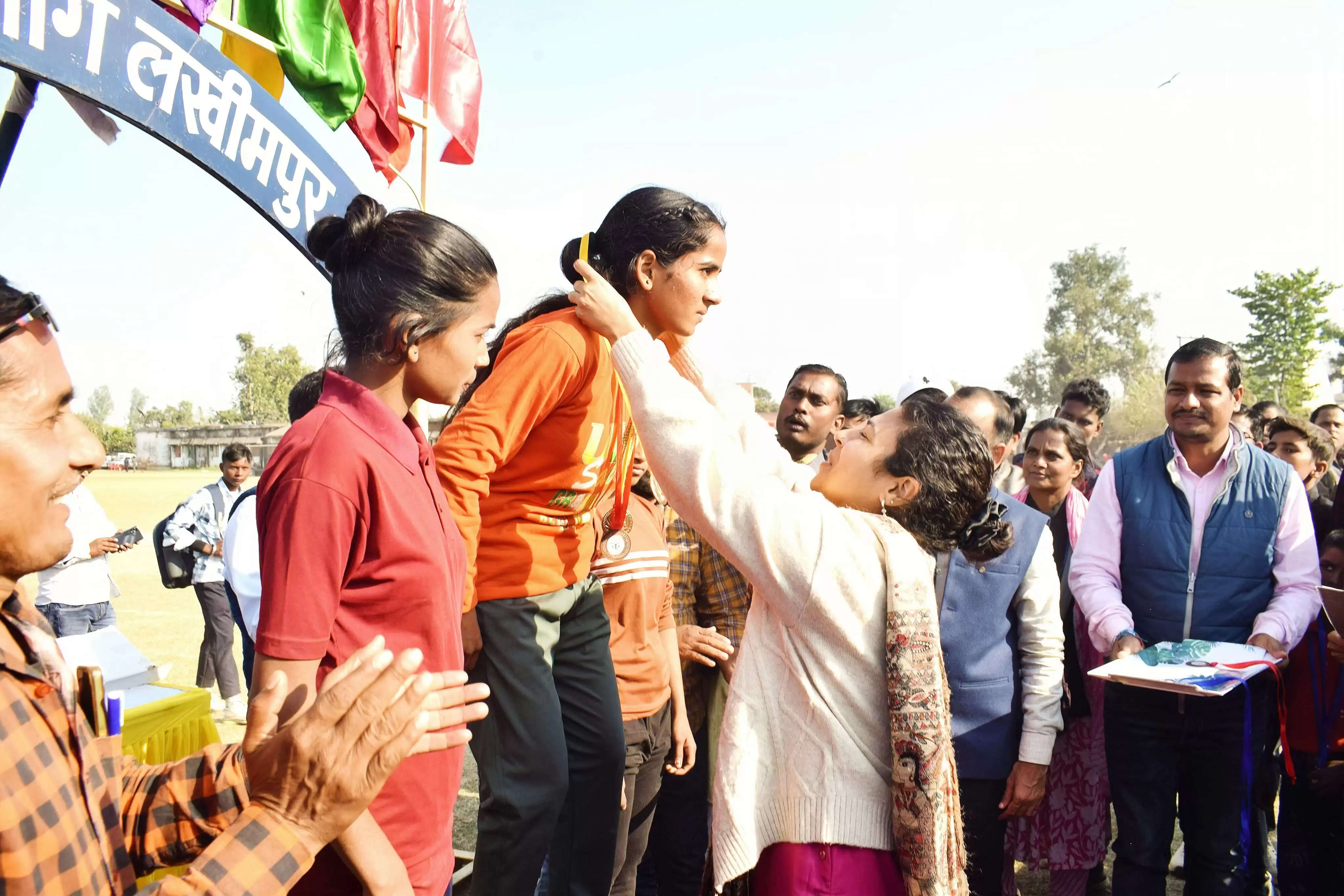 पलिया बना चैंपियन, लखीमपुर को उपविजेता का खिताब