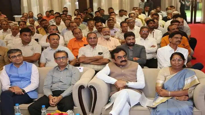 जबलपुर में मंत्री राकेश सिंह के प्रयास से होगा एयर कनेक्टिविटी का विस्‍तार