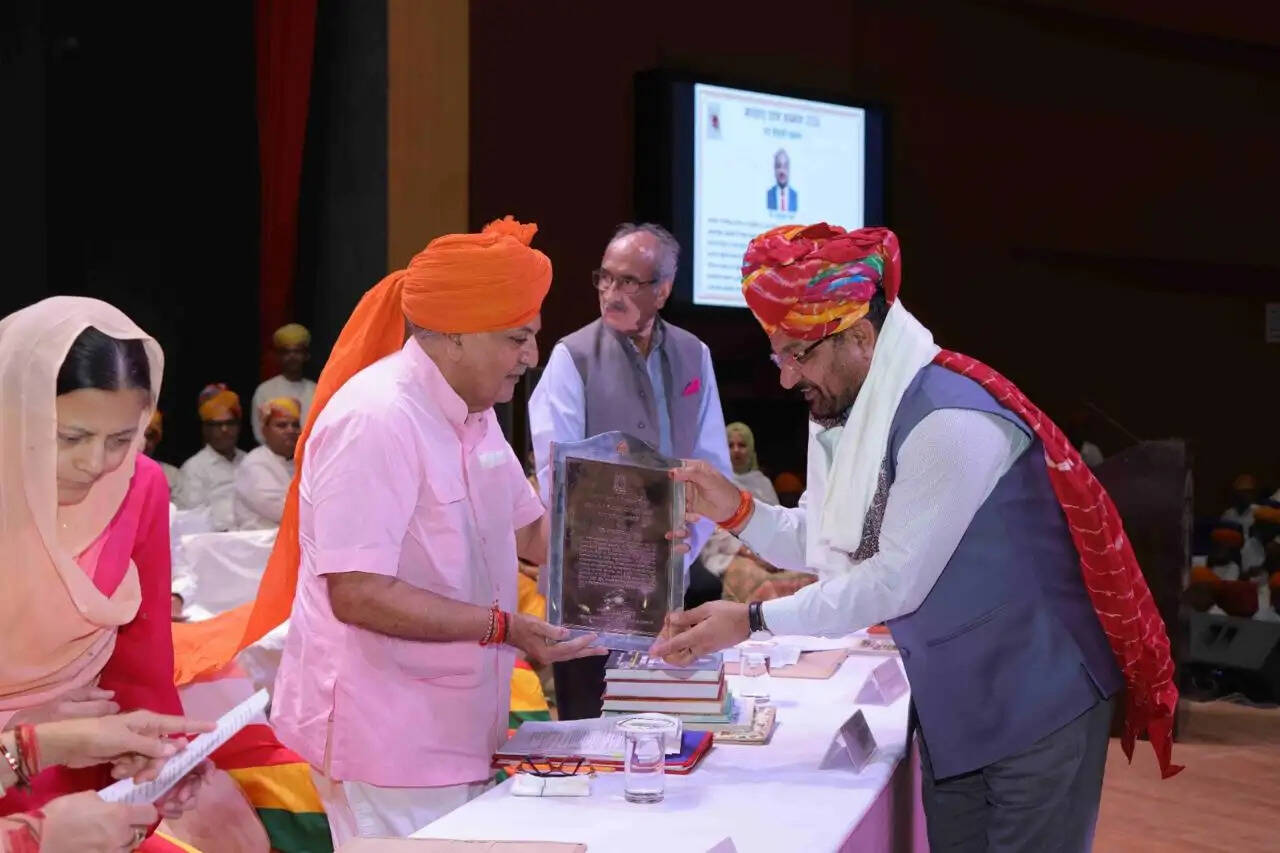 आईसीएआर महानिदेशक एमएल जाट ‘मारवाड़ रत्न’ से सम्मानित