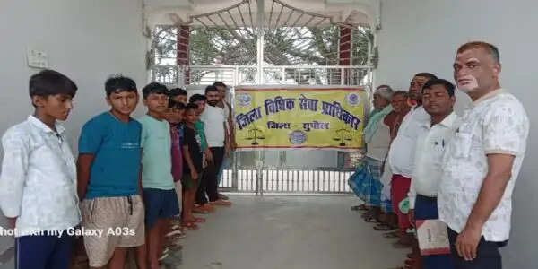 आरटीआई और मौलिक कर्तव्यों के प्रति नागरिकों को किया जागरूक