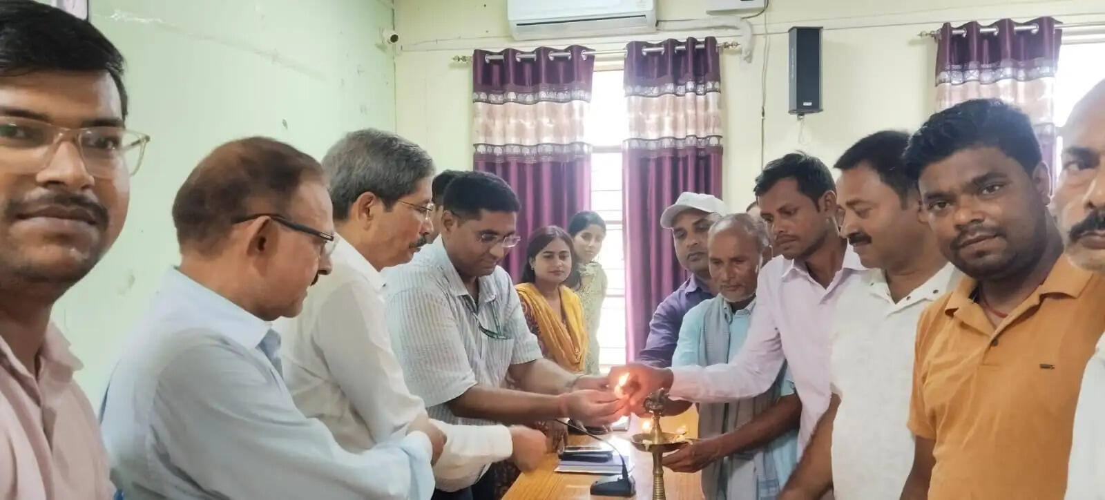उद्यानिक फसलों की उन्नत खेती पर प्रशिक्षण: ड्रोन तकनीक और आधुनिक सूक्ष्म सिंचाई से रूबरू हुए किसान