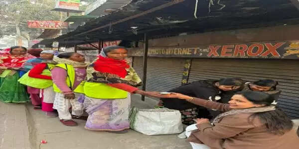 रांची में मारवाड़ी युवा मंच महिला शाखा ने किया ‘सेल्फी विद सफाईकर्मी’ कार्यक्रम का आयोजन