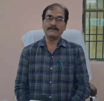 इटावा : प्रजनन केंद्र में संरक्षित जमुनापारी प्रजाति की 40 बकरे- बकरियों की हुई मौत, एक माह से अज्ञात बीमारी की चपेट में बकरियां
