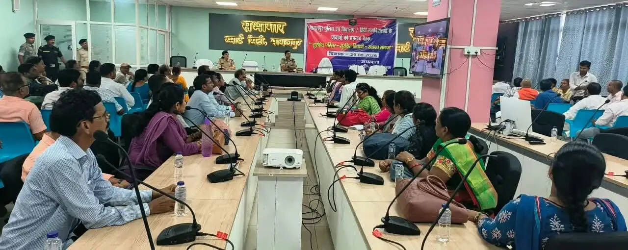 स्कूल-कॉलेज के आसपास बढ़ेगी पुलिस गश्ती, चालकों का होगा चरित्र सत्यापन – एसएसपी