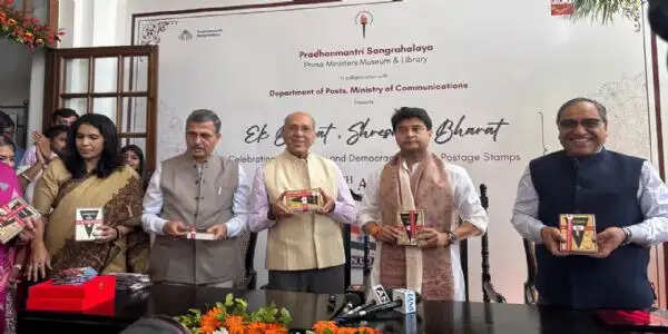 सिंधिया ने प्रधानमंत्री संग्रहालय में ‘एक भारत श्रेष्ठ भारत’ प्रदर्शनी का उद्घाटन किया