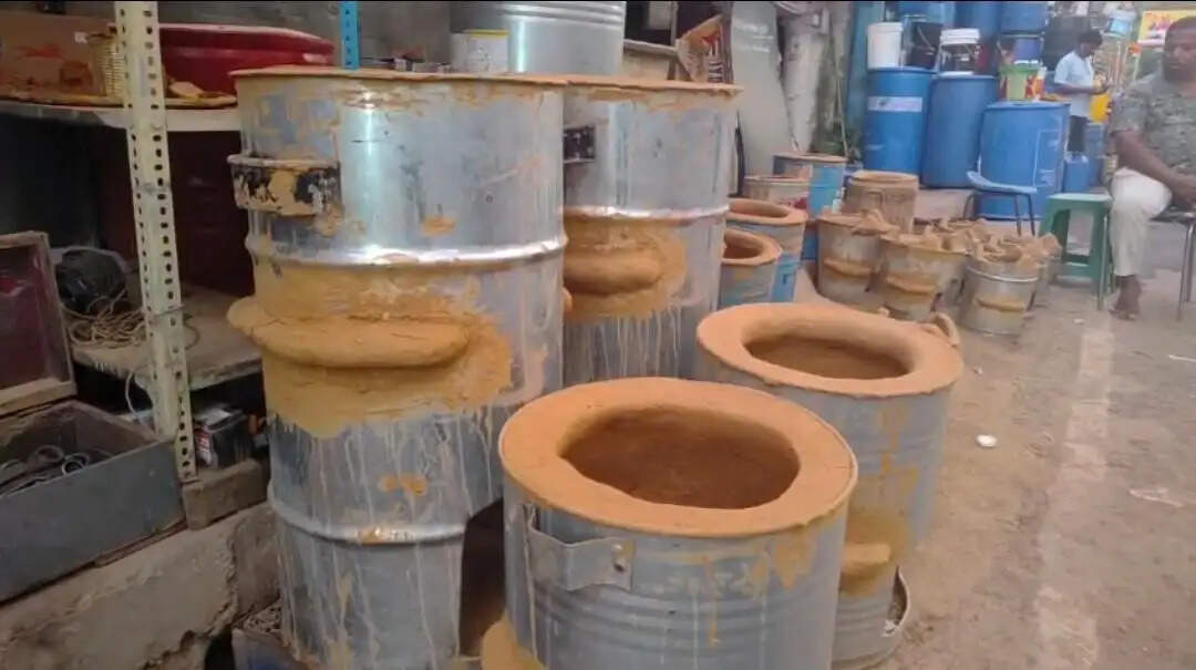 भागलपुर में फिर लौटा चूल्हा और कोयले का दौर