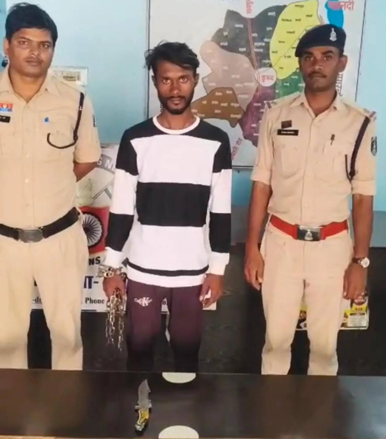 (संशाेधित) प्रेमिका की चरित्र पर शंका, चाकू मारकर प्रेमी ने की हत्या