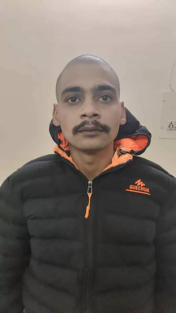 अवैध रूप से घूम रहे जिलाबदर युवक गिरफ्तार, भेजा गया जेल