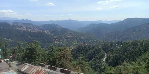 हिमाचल की ऊंची चोटियों पर बर्फबारी, एक हफ्ते तक मौसम के कड़े तेवर