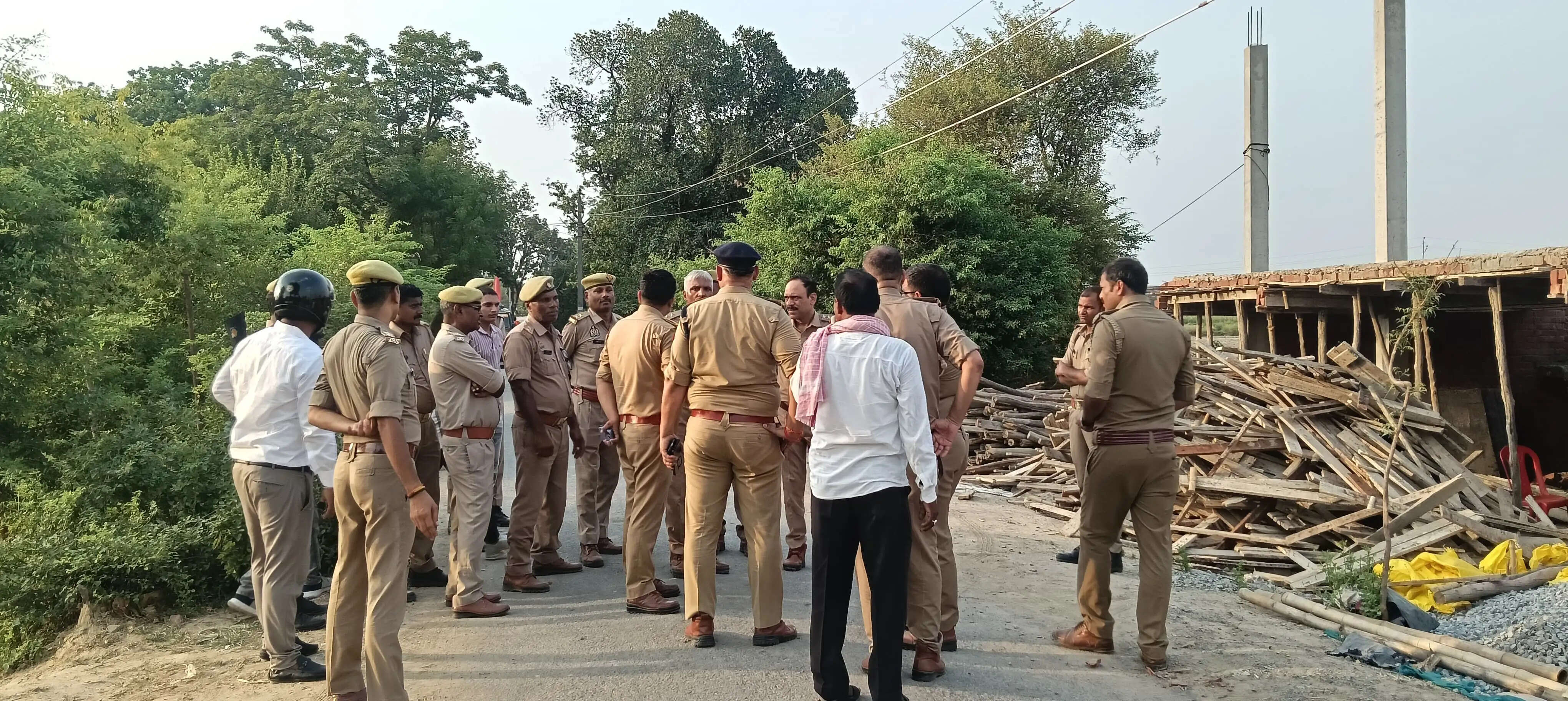 मंदिर से दर्शन कर घर लौट रहे वृद्ध काे बोलेरो ने मारी टक्कर, माैत