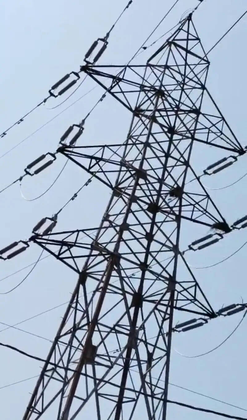 ग्वालियर में बिजली ट्रांसमिशन की क्षमता होगी तीन गुना, एचटीएलएस कंडक्टर बदलने का कार्य शुरू