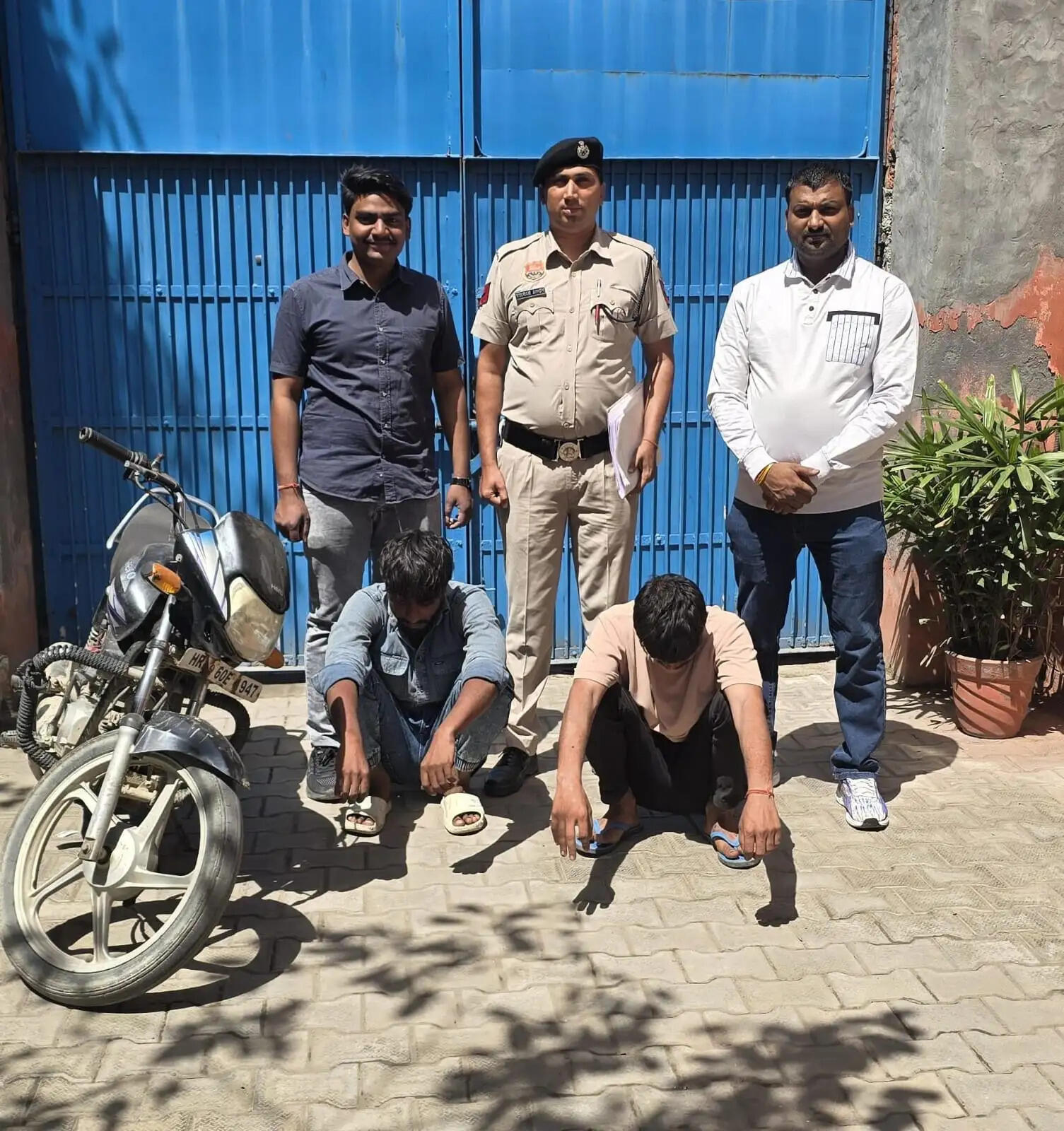 पानीपत: चोरी की बाइक बेचने जा रहे दो आरोपी गिरफ्तार