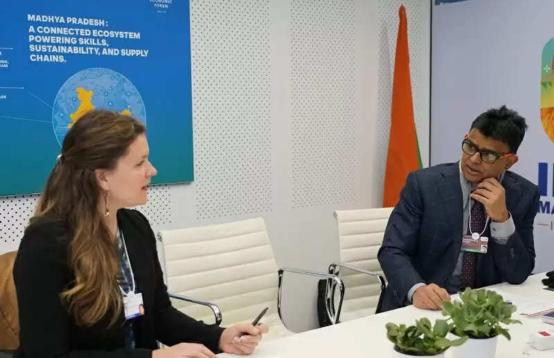 दावोस में एआई आधारित प्रोटीन नवाचार पर मप्र की शिरू कंपनी के साथ सहयोग पर हुई चर्चा