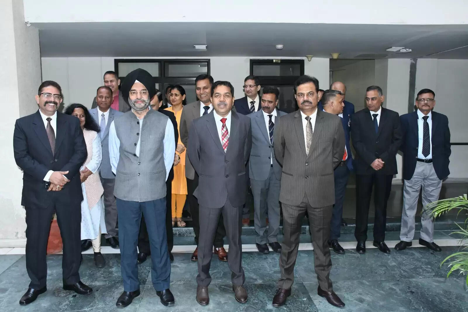 पूर्व प्रधानमंत्री अटल की जयंती पर डीजीपी ने दिलाई पारदर्शिता की शपथ