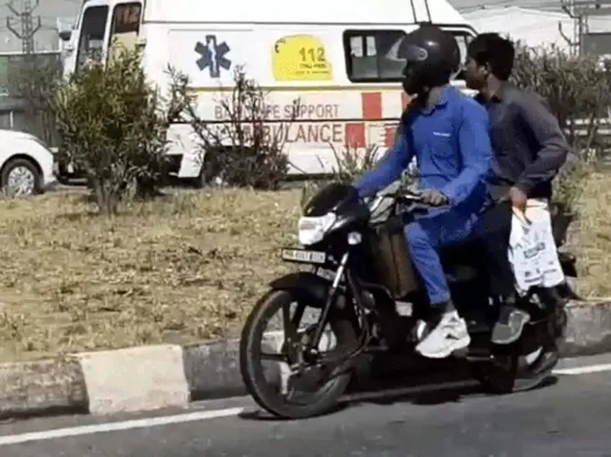 हिसार में रोडवेज बस की चपेट में आने से अधेड़ की मौत