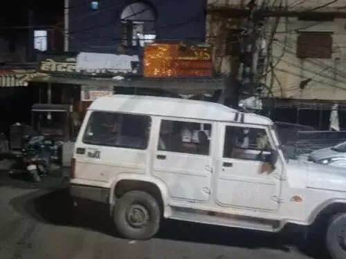 भोपाल के इतवारा में पुलिस का मेगा ऑपरेशन, 200 जवानों ने 24 से ज्यादा घरों पर दी दबिश, गांजा समेत नशीले पदार्थ बरामद