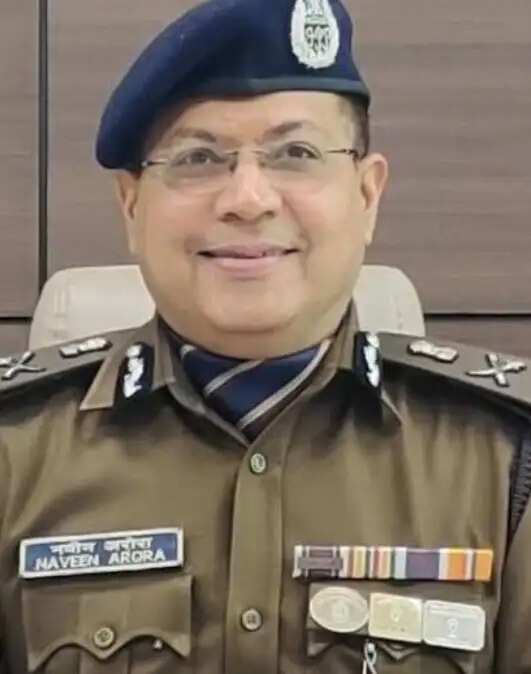 नवीन अरोरा बने वाराणसी जोन के अपर पुलिस महानिदेशक, गुरुवार को संभालेंगे कमान