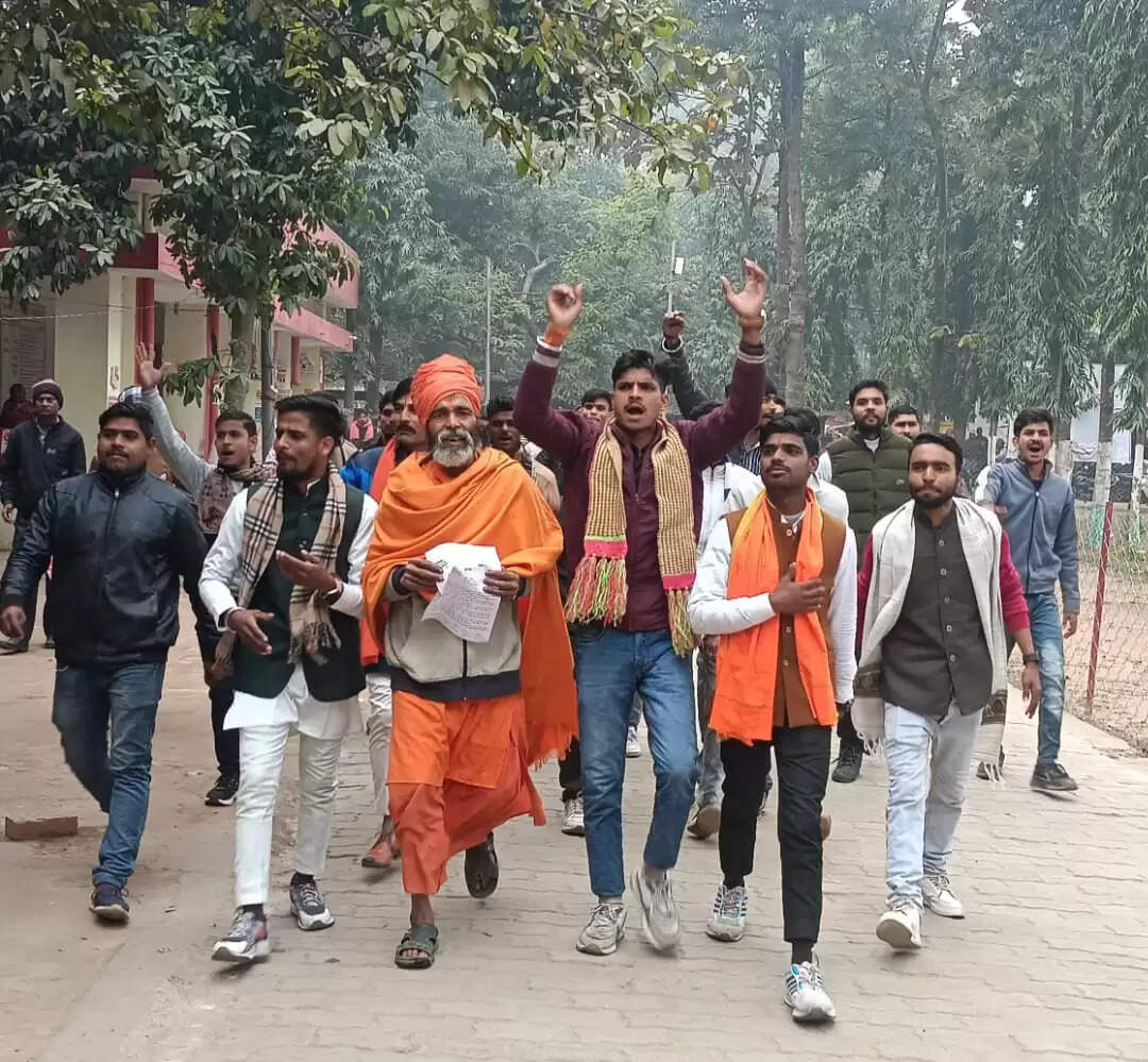 अवैध मांस कारोबार के विरोध में राष्ट्रीय बजरंग दल ने सौपा ज्ञापन