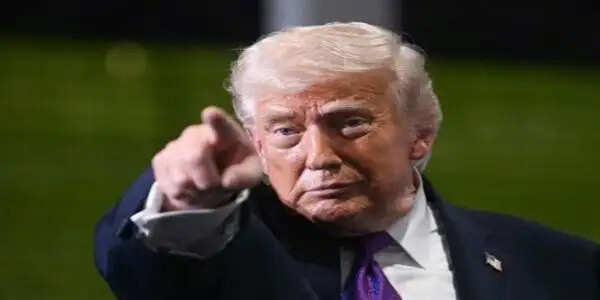 ट्रंप बोले– ईरान को फुटबॉल विश्व कप 2026 में नहीं आना चाहिए, खिलाड़ियों की सुरक्षा पर जताई चिंता