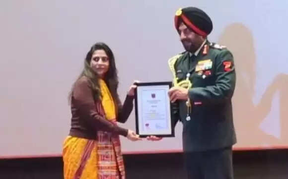 केंद्रीय संचार ब्यूरो एवं पत्र सूचना कार्यालय की अपर महानिदेशक ऋतु शुक्ला सम्मानित