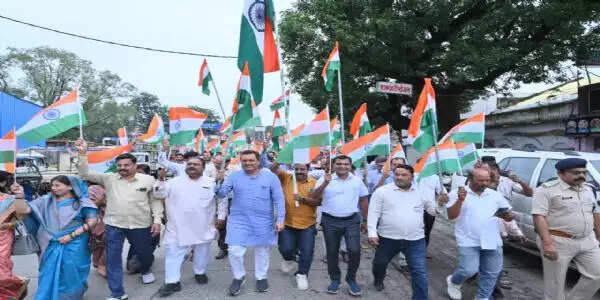 प्रधानमंत्री एवं मुख्यमंत्री के आव्हान पर भारत माता के जयघोष के साथ निकाली गई तिरंगा यात्रा