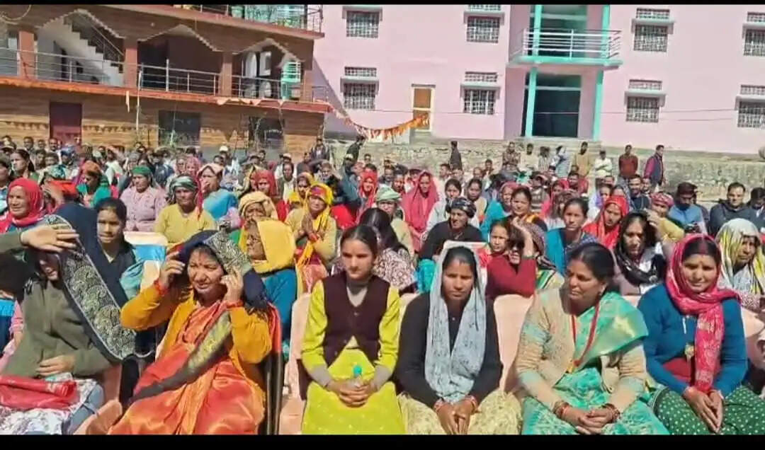 गो-पूजन से सम्मेलन का हुआ शुभारंभ, हिंदू एकता और जागरण का लिया संकल्प