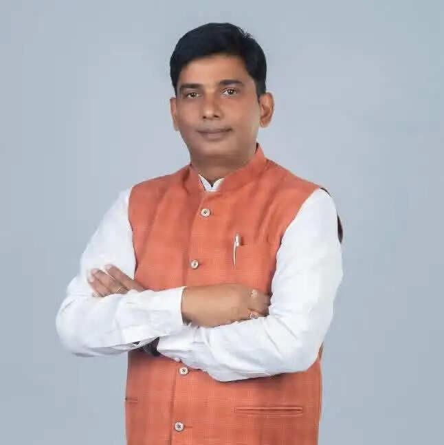 नैतिकता दिखाते हुए तत्काल इस्तीफा दें मुख्यमंत्री सह शिक्षा मंत्री हेमंत सोरेन : संदीप वर्मा