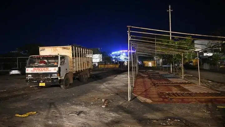 जबलपुरः पुस्तक मेला की तैयारियों जोर-शोर से जारी, अधिकारियों की जिम्मेदारी तय