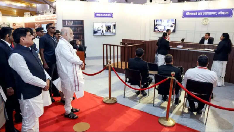 केन्द्रीय गृह मंत्री शाह ने भोपाल में गोपालक सम्मेलन और न्याय संहिता आधारित प्रदर्शनी का किया शुभारंभ
